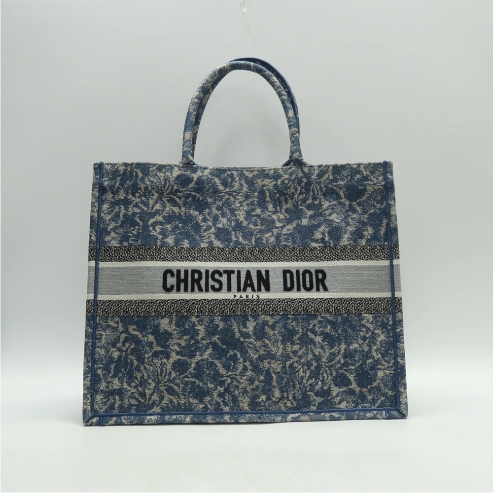 Dior Floral Blue Tote Bag - Picture 2 of 15